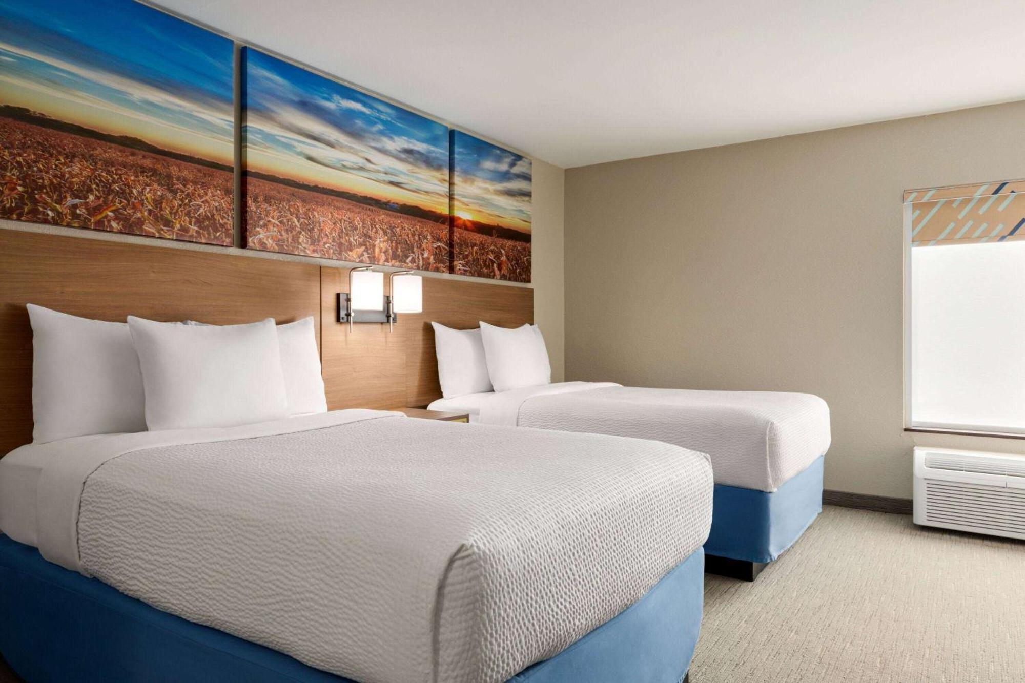 Days Inn By Wyndham Hillsboro Exterior foto