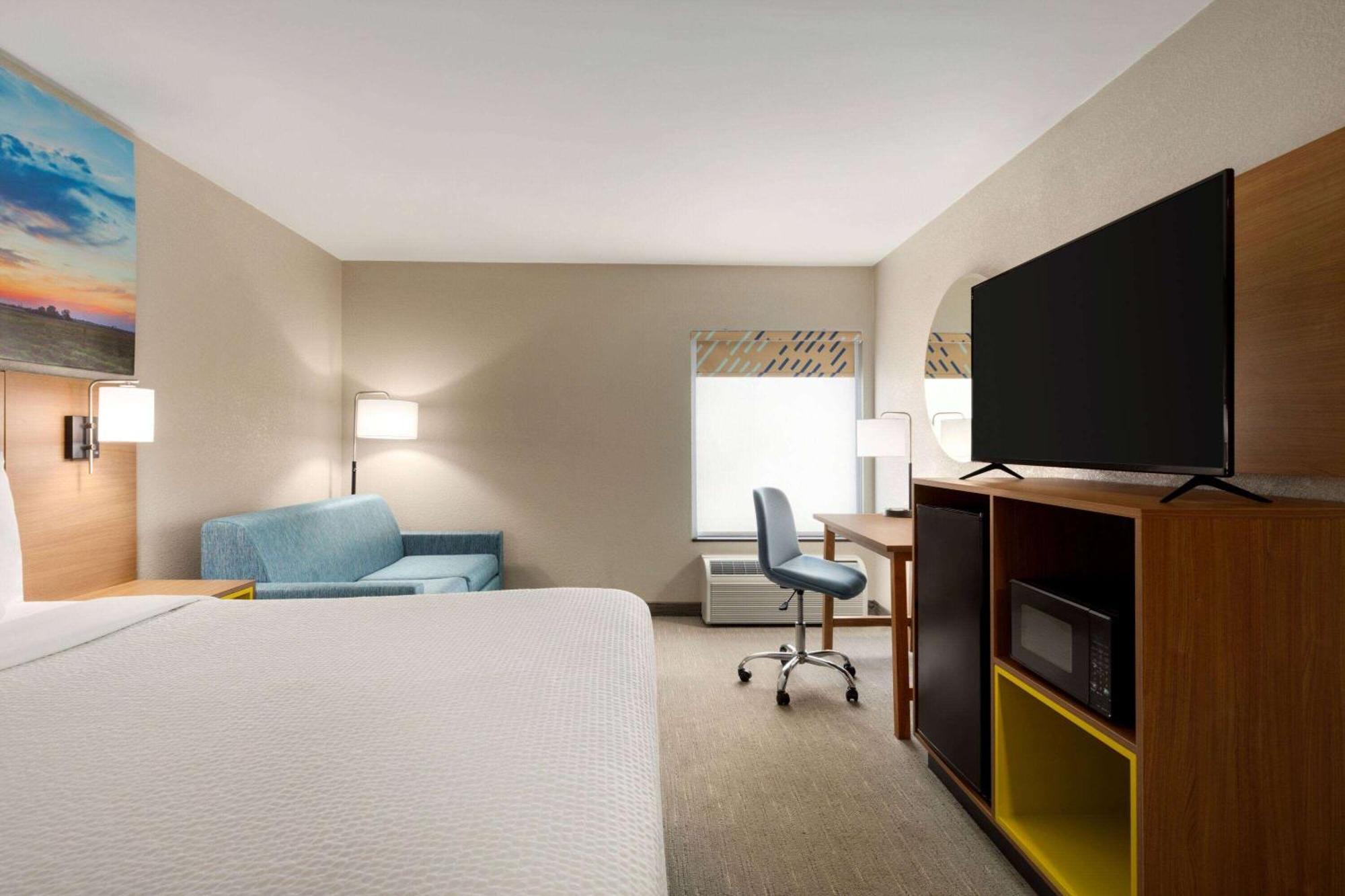 Days Inn By Wyndham Hillsboro Exterior foto